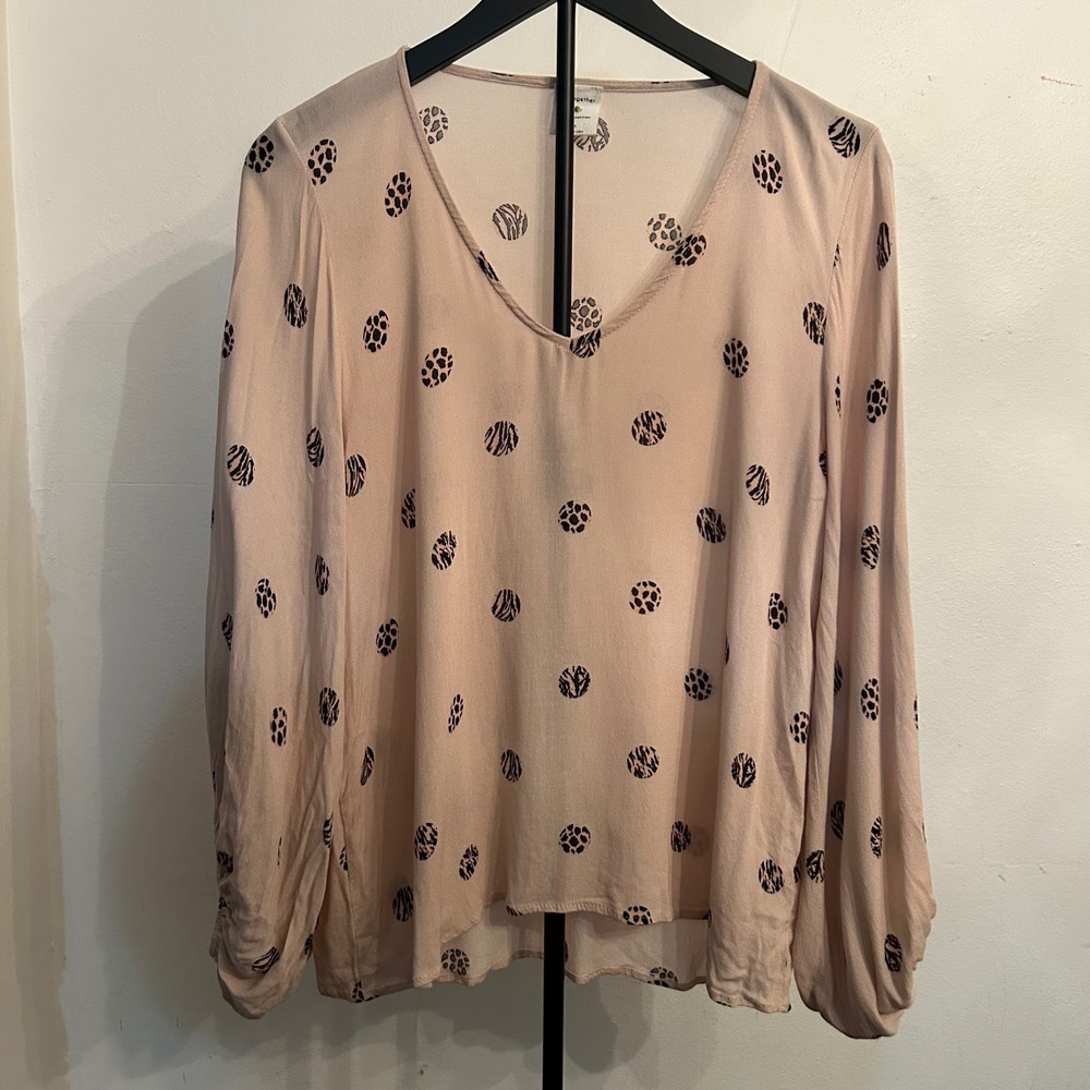 By Together Women's Blouse Top Medium Animal Print‎ Long Sleeve Lightweight